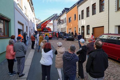 Viele Anwohner haben den Feuerwehr-Test im Böhmerviertel in Meerane verfolgt.