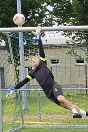 Sebastian Springer hat die Leserwahl zum Spieler des Halbjahres in der Fußball-Westsachsenliga gewonnen.