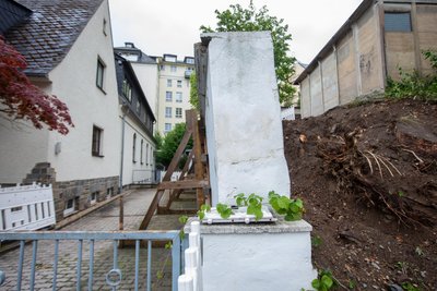 Diese Mauer der früheren Plauener Synagoge soll zu einem Gedenkort werden.