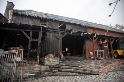 Wie viel von dem Gebäude, das Gottsmann sowohl für sein Unternehmen als auch für seine Hasenzucht nutzte, erhalten werden kann, ist noch unklar.