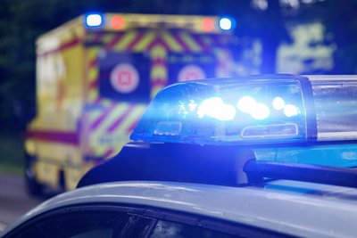 Auf der Hauptstraße in Schweikershain stießen ein Toyota und ein VW frontal zusammen.