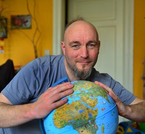 Falk Bernhardt