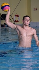 Bereits als 15-Jähriger hat Sascha Wolf in der Zweitligamannschaft des SVV Plauen debütiert und auch sofort ein Tor geschossen. 