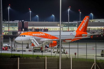 Der britische Billigflieger Easyjet könnte von einem US-Investor übernommen werden.