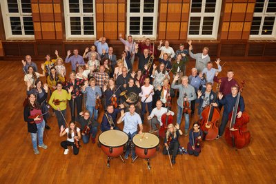 Das Sächsische Sinfonieorchester spielt am Samstag "Vom gelobten Land nach Hollywood" in der Chemnitzer Stadthalle.