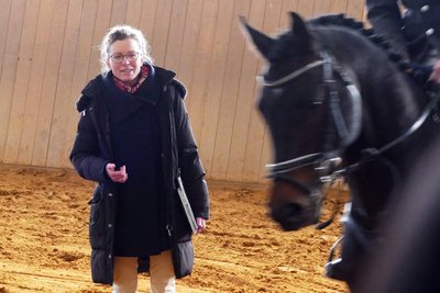 Als Moderatorin führte Landstallmeisterin Kati Schöpke durchs Programm.
