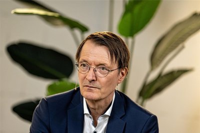 Bundesgesundheitsminister Karl Lauterbach (SPD) ist selbst Mediziner. Im Laufe der Zeit wandelte er sich vom Gegner zum Befürworter der Cannabis-Legalisierung, der Kontrolle wegen.