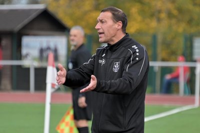 VfB-Coach Lars Walther peilt gegen Mittweida den nächsten Dreier an.