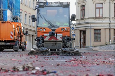 Einer der Schwerpunkte für die Putzkolonne des städtischen Betriebshofes in Annaberg-Buchholz: der Stadtteil Buchholz. Dort kam auch der Kehrkäfer zum Einsatz. 