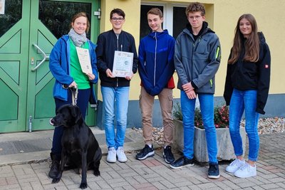 Spendenaktion der Schüler in Mittweida für das Tierheim Chemnitz.