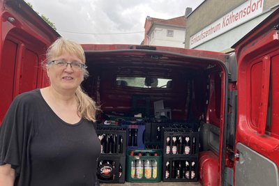 Mit ihrem Getränkeservice beliefert Silvia Höhme weiterhin Köthensdorf und umliegende Orte.