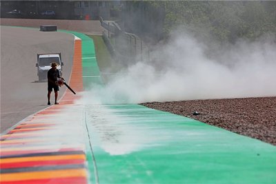 Die Track-Limits-System (Grünfläche) wurde diese Woche auf dem Sachsenring installiert. 