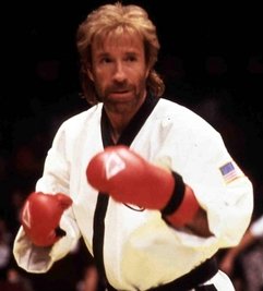Chuck Norris 1992 als Chuck Norris in "Sidekicks".