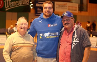 Franz Sattler, Franz Richter und Franz Smolawa (von links) sammelten zusammen elf Meistertitel. Ende Januar verstarb Franz Sattler, der auch in der nun vergangenen Saison keinen Heimkampf der Markneukirchner Ringer verpasst hatte. 