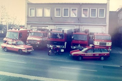 Im früheren Feuerwehrgerätehaus an der Freiberger Straße (B 101) in Nossen – hier ein Archivbild – befindet sich heute der Polizeiposten.