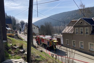 Die Klingenthaler Feuerwehr hat auch mit Bränden in ungünstiger topografischer Lage zu tun und ist dann dankbar für Hilfe aus Tschechien.