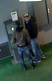Wer kennt diese Personen?