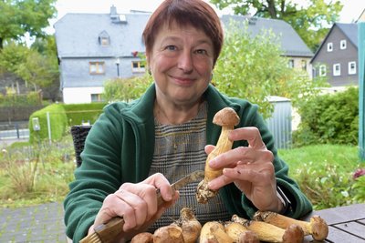 Jana Colditz aus Stollberg engagiert sich ehrenamtlich als Kreispilzberaterin.
