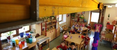Stützbalken im Kindergarten