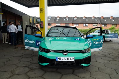 Dieser Golf GTI wurde mit dem „Klima-Benzin“ betankt.