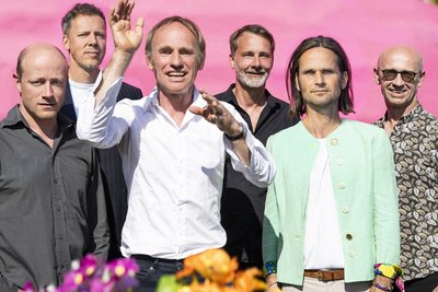 Bei manchem dürfte allein der Liedertitel „Kling Klang“ einen schlummernden Ohrwurm wecken. Am Samstag spielt die Band Keimzeit, von der das Lied stammt, in Niederwürschnitz.