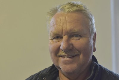 Stephan Meinel, ehrenamtlicher Bürgermeister der Gemeinde Eichigt, setzte sich seit vielen Jahren für einen Ortsschild-Standort nach Wunsch der Süßebacher Bürger ein.