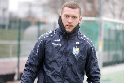 Luc Elsner, Stürmer des FC Erzgebirge Aue, trainierte am Montag bei Regionalligist Chemnitzer FC mit.