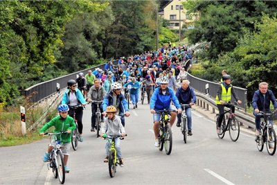 Im September 2018 wurde für den Bau eines Radweges zwischen Hilbersdorf und Freiberg demonstriert. 