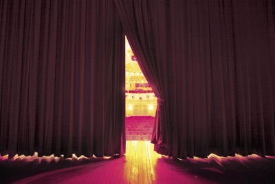 Das Eduard-von-Winterstein-Theater lädt zum Mozart-Abend ein.