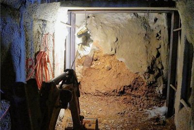 Enorme Verbrüche im Stollen erschweren den Fachleuten vom Schachtbau Nordhausen die Sanierungsarbeiten.