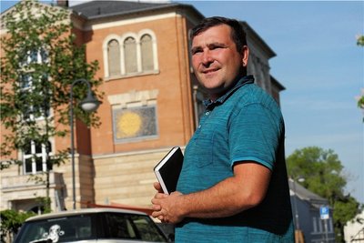 Der Geringswalder Kommunalpolitiker David Rausch gehört zu den Organisatoren, die auch in diesem Jahr eine Hilfsaktion für Bedürftige anschieben. 