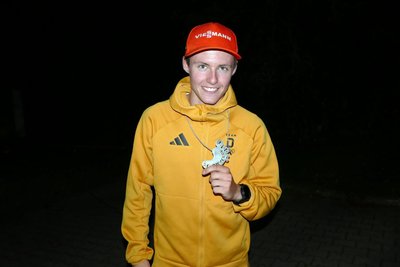 Jonas Müller.