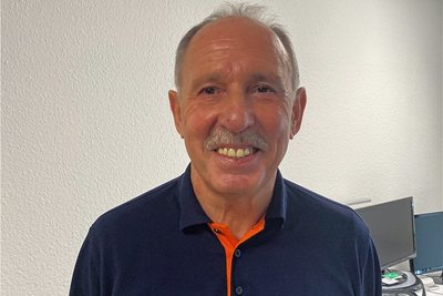 Der Unternehmer Roland Frötschner aus dem Schneeberger Ortsteil Lindenau ist bereit, im Falle eines Neuanfangs das Präsidentenamt beim FC Erzgebirge Aue zu übernehmen. 