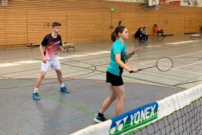 Arthur Hähnel und Elisa Lindemann bildeten bei der U-19-Sachsenrangliste das beste Mix-Duo.