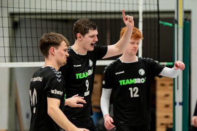 Kai Staudacher-Lammel (M.) und seine Teamkollegen nehmen den Aufstieg ins Visier.