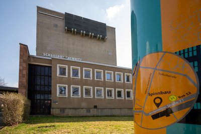 Das ehemalige Schauspielhaus im Park der Opfer des Faschismus.