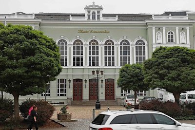 Ab 18. September öffnen sich wieder die Türen und der Vorhang im Theater Crimmitschau. Das Haus bleibt aber weiterhin eine Baustelle. 