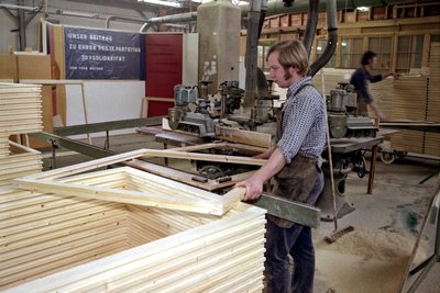 Neben dem Olbernhauer Holzbau ließ auch der VEB Bauelemente Erfurt in der Lehrwerkstatt an der Blumenauer Straße ausbilden.
