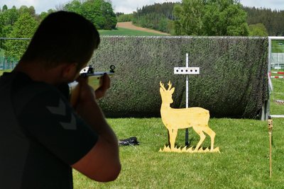 Auch ihr Zielvermögen müssen die Teilnehmer unter Beweis stellen.