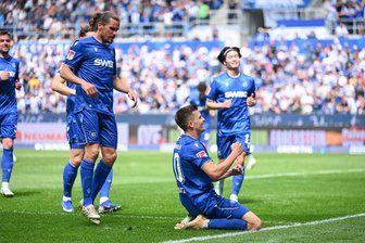 1:2 beim KSC: Lilien verabschieden sich aus Aufstiegsrennen - Marvin Wanitzek erzielte per direktem Freistoß die 1:0-Führung für den KSC.