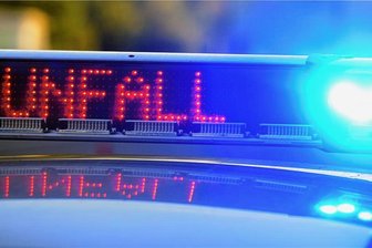 1,6 Promille: 25-Jähriger scheitert an Abfahrt von A 72 - Bei dem Unfall auf der A 72 entstand ein Schaden von etwa 10.000 Euro.