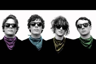 10 Alben-Klassiker, die man nicht auf Spotify findet: So klang Kraftklub vorm Debüt! - Till Kummer, Karl Schumann, Marx Marschk und Steffen Israel 2009 als Neon Blocks. Die Chemnitzer Nachwuchsband war der Vorläufer von Kraftklub, sie veröffentlichte eine EP und ein Album.