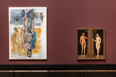Moderner Kunst von Georg Baselitz - auch die, die typisch für ihn auf dem Kopf steht - werden in der aktuellen Ausstellung "Nackte Meister" in Wien Werke Alter Meister gegenübergestellt. Auch Adam und Eva spielen dabei eine Rolle.