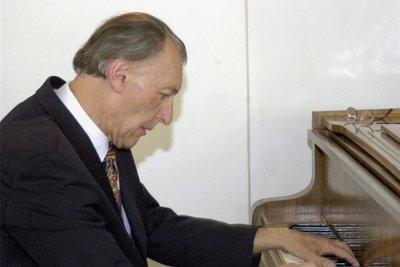 Volkmar Lehmann bei einem früheren Konzert in Rodewisch.