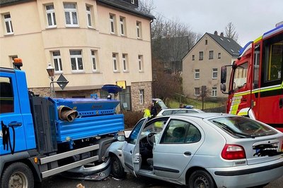 Die Unfallstelle auf der August-Bebel-Straße. 