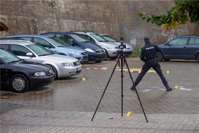Die Polizei sicherte am Freitagnachmittag auf dem Gelände Spuren. 