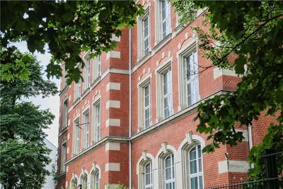 Die Josephinenschule an der Agnesstraße in Chemnitz. 