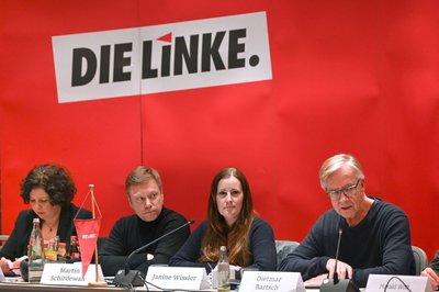 Die Partei- und Fraktionsvorstände der Linken, hier (v.l.) Amira Mohamed Ali, Martin Schirdewan, Janine Wissler und Dietmar Bartsch, haben sich auf eine "Leipziger Erklärung" geeinigt.