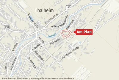 Die Straße Am Plan in Thalheim.