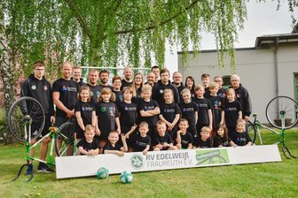 100 Jahre Edelweiß Fraureuth: Wo die Radball-Leidenschaft vererbt wird - Die Fraureuther Radballer sind stolz auf die Entwicklung im Nachwuchsbereich. 24 Kinder trainieren derzeit im Verein, der damit fast an seine Grenzen stößt.